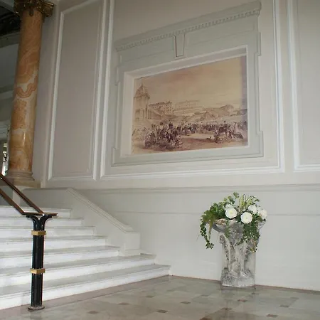Luckey Homes - Avenue De La Reine Victoria * Biarritz